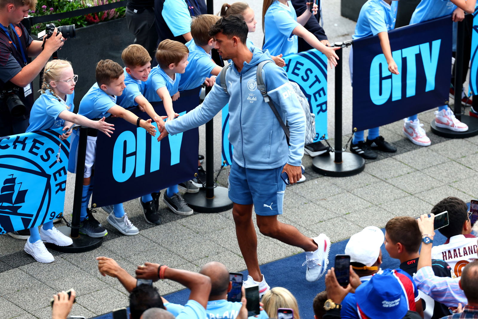 Pep Guardiola Lauds Versatility Of Summer Signing In Damning Warning To Two Manchester City Players 7048