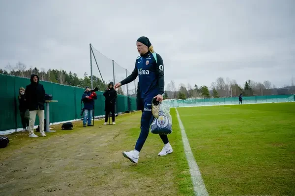 Erling Haaland’s Injury Concern Revealed During Norway Training Session in Video