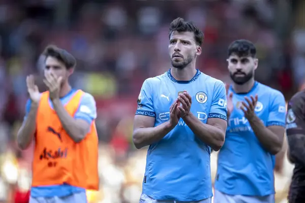 Ruben Dias left FUMING with Southampton after &#8220;not even trying anything&#8221; in 0-0 draw with Manchester City